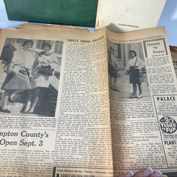 William and Mary College Virginia memorabilia 1963 - Picture 4 of 7